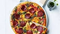 Simple pesto pepperoni pizza recipe Simple pesto pepperoni pizza recipe