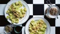 38 inventive ways to use up those frozen peas 38 inventive ways to use up those frozen peas