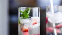 Coconut Blueberry Mojito Recipe with Strawberries Coconut Blueberry Mojito Recipe with Strawberries