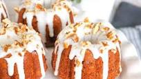 Hummingbird Mini Bundt Cakes Hummingbird Mini Bundt Cakes