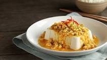 STEAMED TOFU AND CHICKEN WITH SALTED EGG SAUCE STEAMED TOFU AND CHICKEN WITH SALTED EGG SAUCE