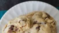 Soft & Chewy Peanut Butter-Chocolate Chip Cookies Soft & Chewy Peanut Butter-Chocolate Chip Cookies