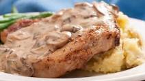 Pork Chops With Mushroom Gravy Pork Chops With Mushroom Gravy