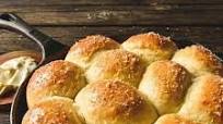 Pull-Apart Dinner Rolls Pull-Apart Dinner Rolls