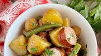 Slow Cooker Sausage and Potatoes Slow Cooker Sausage and Potatoes