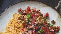 Bruschetta Pasta with Veggie-based Spaghetti Bruschetta Pasta with Veggie-based Spaghetti