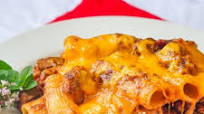 Cheesey Steak & Bacon Baked Pasta Cheesey Steak & Bacon Baked Pasta