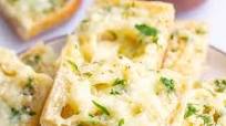 Cheesy Garlic Bread Cheesy Garlic Bread