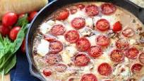 Hot Caprese Dip with Mozzarella, Parmesan & Cream Cheese Hot Caprese Dip with Mozzarella, Parmesan & Cream Cheese