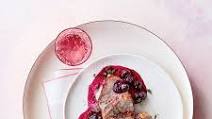 Roast pork tenderloin with fresh blueberry sauce | Recipes | WW USA Roast pork tenderloin with fresh blueberry sauce | Recipes | WW USA