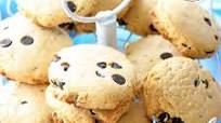 Tea Biscuits Recipe With Lavender and Chocolate Chips Tea Biscuits Recipe With Lavender and Chocolate Chips