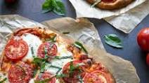 Margherita Naan Pizza Margherita Naan Pizza