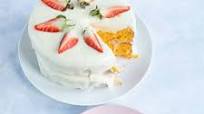 White Chocolate Strawberry Cake White Chocolate Strawberry Cake