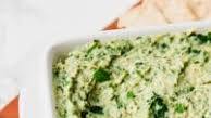 Paleo Spinach & Artichoke Dip (AIP & Whole30) Paleo Spinach & Artichoke Dip (AIP & Whole30)