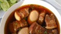 Thit Kho Tau (Vietnamese Braised Pork and Eggs) Thit Kho Tau (Vietnamese Braised Pork and Eggs)
