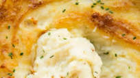 Cheesy Roasted Garlic Mashed Potato Cheesy Roasted Garlic Mashed Potato