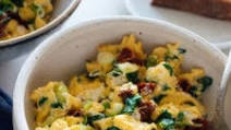The Creamiest Scrambled Eggs (with Goat Cheese) The Creamiest Scrambled Eggs (with Goat Cheese)