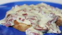 Creamed Chipped Beef Recipe - (4.3/5) Creamed Chipped Beef Recipe - (4.3/5)