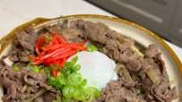 Gyudon (Japanese Beef Bowl) Gyudon (Japanese Beef Bowl)