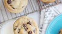 Classic Chewy Chocolate Chip Cookies Classic Chewy Chocolate Chip Cookies