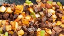 Leftover Steak and Potato Hash (11 Must-Try Leftover Steak Recipes) Leftover Steak and Potato Hash (11 Must-Try Leftover Steak Recipes)