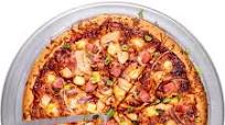 Hawaiian BBQ Chicken Pizza Hawaiian BBQ Chicken Pizza