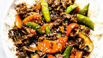 Ground Beef Stir Fry with Garlic Ginger Sauce Ground Beef Stir Fry with Garlic Ginger Sauce