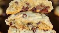 How to Make Soft, Thick, Chewy Chocolate Chip Cookies How to Make Soft, Thick, Chewy Chocolate Chip Cookies
