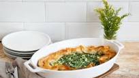 Spanakopita (Greek spinach pie) Spanakopita (Greek spinach pie)