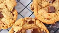 Brown Butter Chocolate Chip Cookies (TikTok Viral) Brown Butter Chocolate Chip Cookies (TikTok Viral)