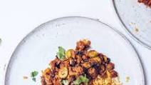 Puerto Rican Picadillo with Plantain “Rice” (Paleo, Whole30, AIP-friendly, Low FODMAP-friendly) Puerto Rican Picadillo with Plantain “Rice” (Paleo, Whole30, AIP-friendly, Low FODMAP-friendly)