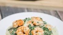 Pan Seared Shrimp with Cheesy Spinach and Cauliflower Rice Pan Seared Shrimp with Cheesy Spinach and Cauliflower Rice