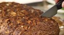 Traditional Meatloaf with Cracker Crumbs Traditional Meatloaf with Cracker Crumbs