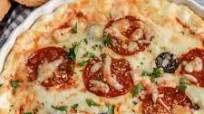Cheesy Pizza Dip Cheesy Pizza Dip
