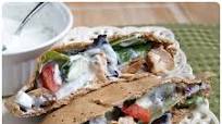 Grilled Chicken Pita with Cucumber Yogurt Dressing Grilled Chicken Pita with Cucumber Yogurt Dressing
