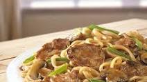 Peppercorn Spiced Pork Lo Mein Peppercorn Spiced Pork Lo Mein