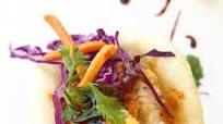 Crispy Chicken Bao Buns With Korean BBQ Sauce Crispy Chicken Bao Buns With Korean BBQ Sauce