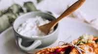 Roasted Chickpea Wraps with Vegan Tzatziki Roasted Chickpea Wraps with Vegan Tzatziki