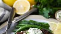 How to Cook Filet Mignon in a Cast Iron Skillet How to Cook Filet Mignon in a Cast Iron Skillet