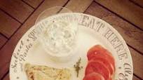 Cucumber simple vegan tzatziki Cucumber simple vegan tzatziki