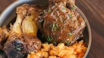 Hearty Apple-Braised Pork Shank Hearty Apple-Braised Pork Shank