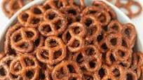 Cinnamon sugar pretzels Cinnamon sugar pretzels