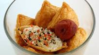 Fried tofu stuffed with rice (Yubuchobap: 유부초밥) Fried tofu stuffed with rice (Yubuchobap: 유부초밥)