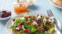 Mediterranean Beef and Salad Pita Mediterranean Beef and Salad Pita