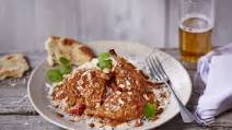Slow-cooked chicken in tikka masala sauce Slow-cooked chicken in tikka masala sauce