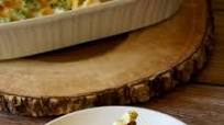 Chicken Broccoli Noodle Casserole - Easy Dinner Recipe Chicken Broccoli Noodle Casserole - Easy Dinner Recipe