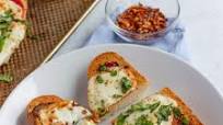 French Bread Pizza in the Air Fryer French Bread Pizza in the Air Fryer