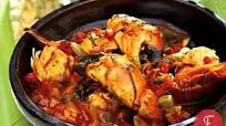 Enchilado de Langosta y Cangrejo de Piedra Enchilado de Langosta y Cangrejo de Piedra