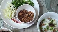 Kuah Bakso Indonesia Original & Sambal Kicap, Sedap Makan Dengan Mi. Kuah Bakso Indonesia Original & Sambal Kicap, Sedap Makan Dengan Mi.