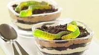 Cups of Dirt or Sand (Oreo Pudding Parfaits) Cups of Dirt or Sand (Oreo Pudding Parfaits)
